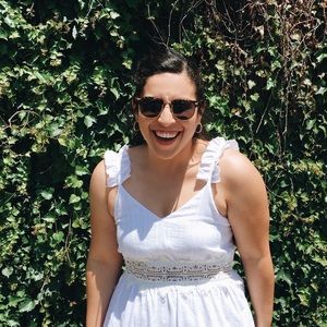 Meet your Posher, Alicia